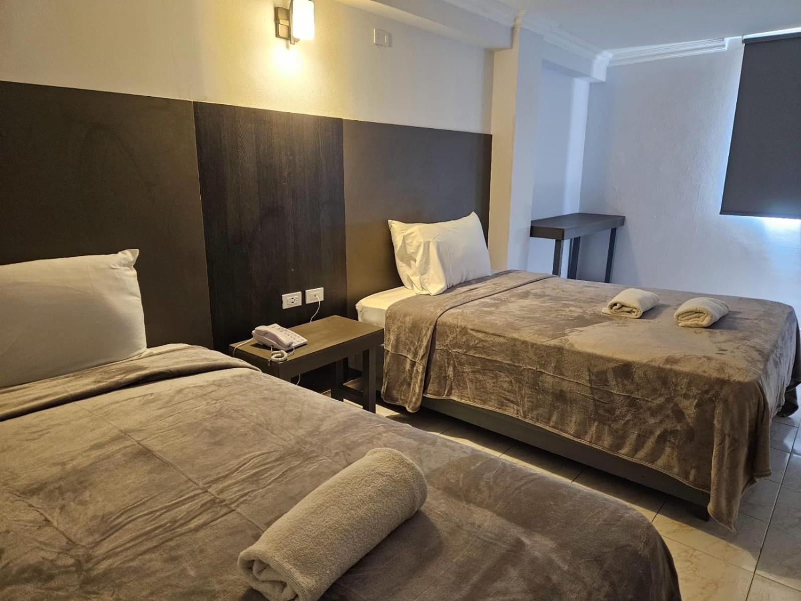 Hotel Montreal パナマ・シティー エクステリア 写真